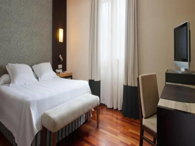 Nh Stadium Hotel Barcelona